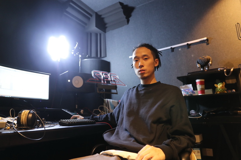 名校毕业辞去大公司工作做说唱歌手三个90后都市男孩有话说