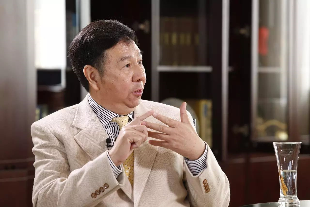 张中能公开资料显示,张中能,浙江东阳人,现任东阳光集团董事长,2020年