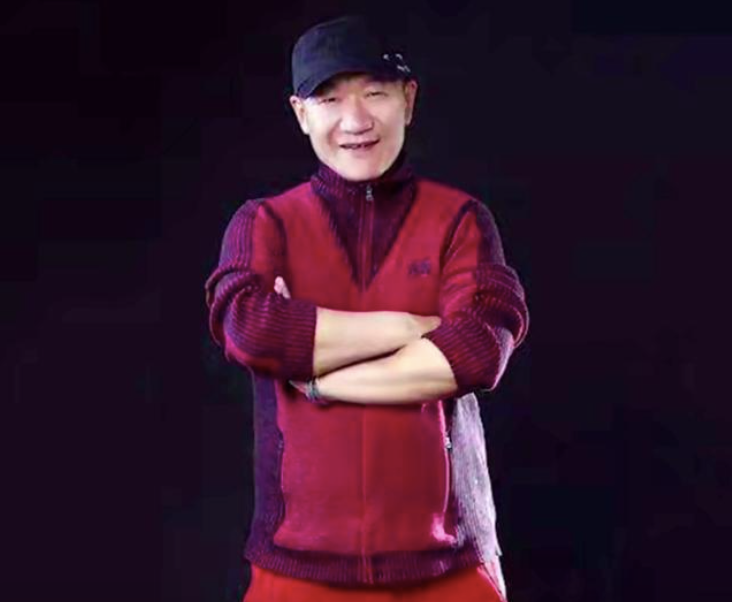 1993年,一次偶然的机会,谢东的朋友陈翔宇创作了歌曲《笑脸》,邀请