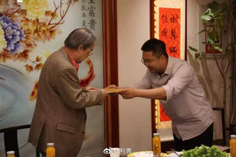 音乐学家田青收徒 助力山西文化传承|田青|音乐学|教授_新浪新闻