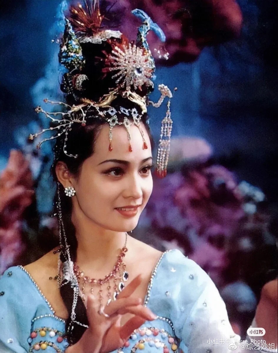 当年西游记里的妖精们，你觉得哪个最美 我先来，玉兔精__财经头条