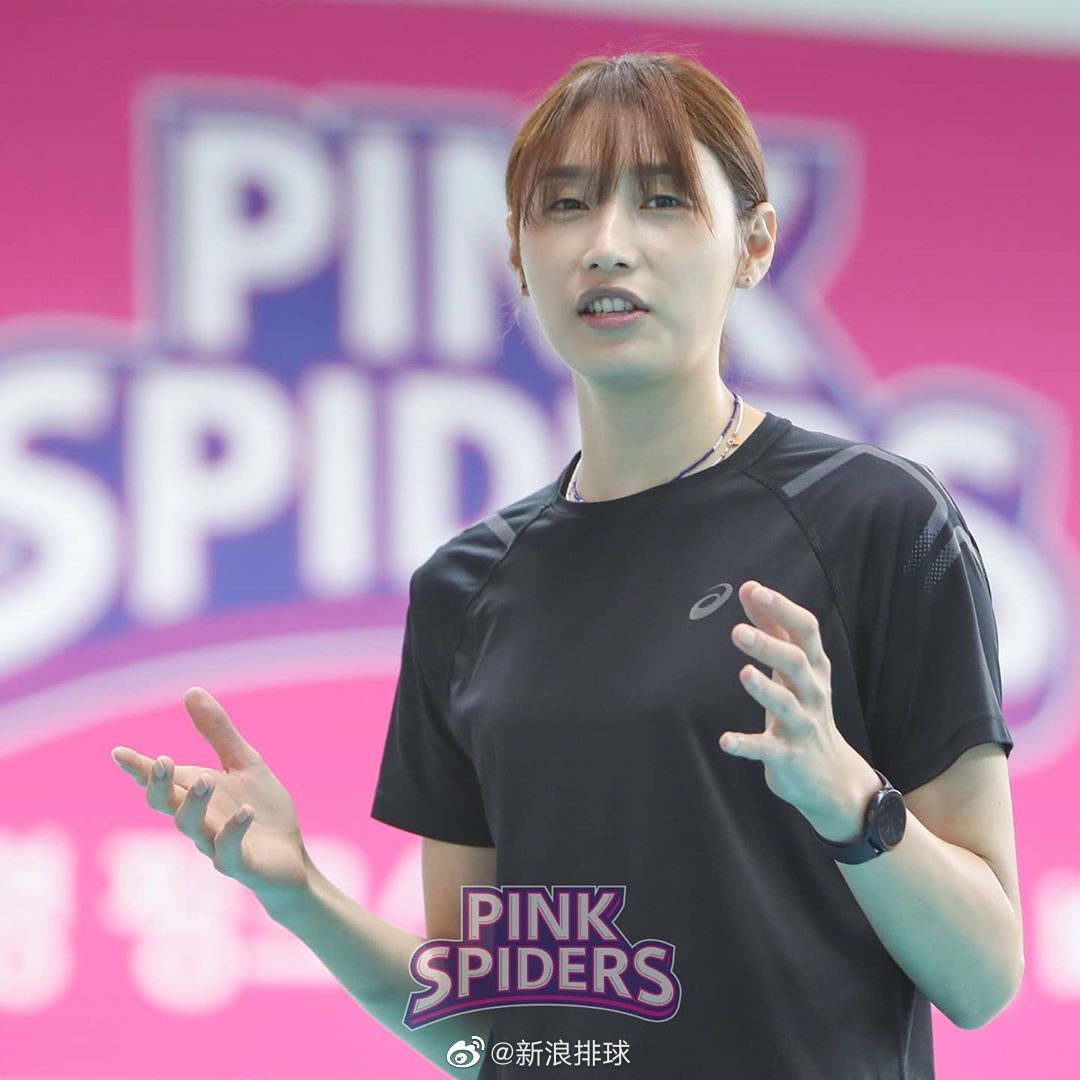 韩国女排队长金软景时隔11年重返韩国女排联赛