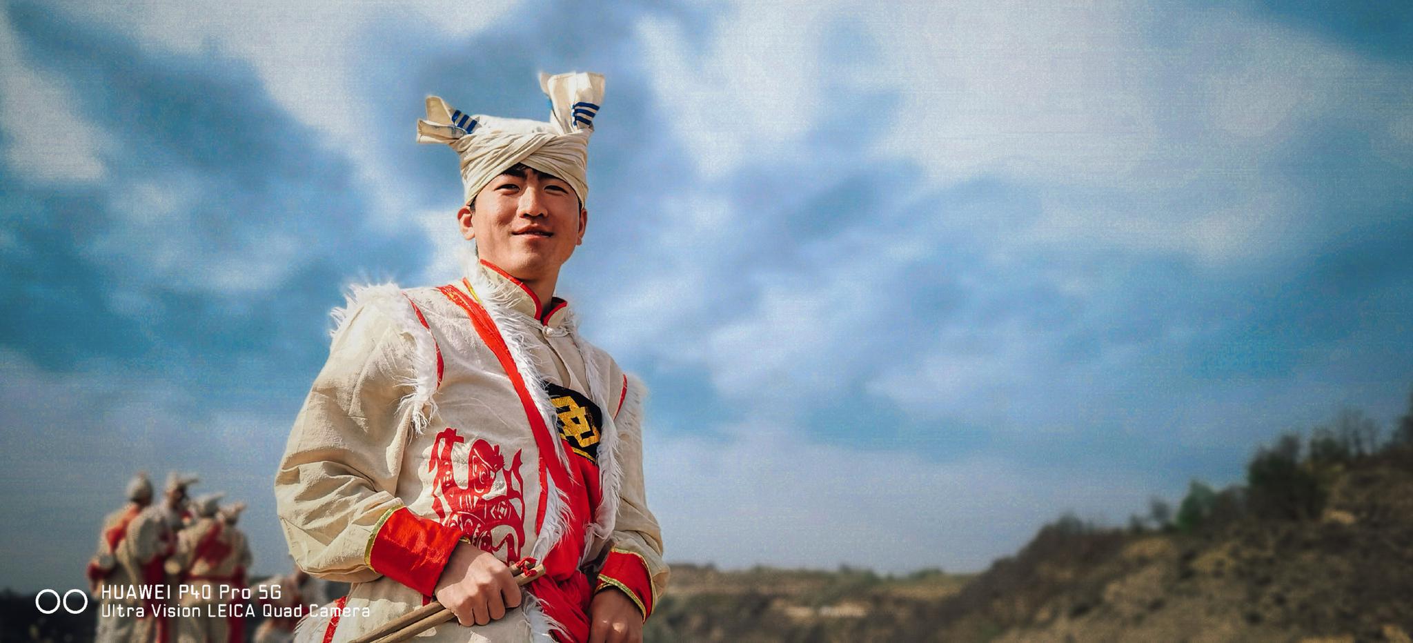 八百里秦川尘土飞扬,三千万老陕齐吼秦腔