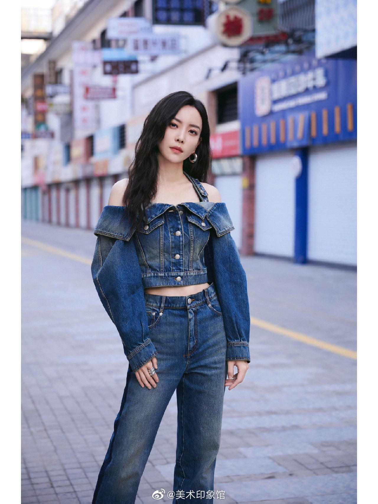 蓝色的于文文97 好漂亮_高清图集_新浪网