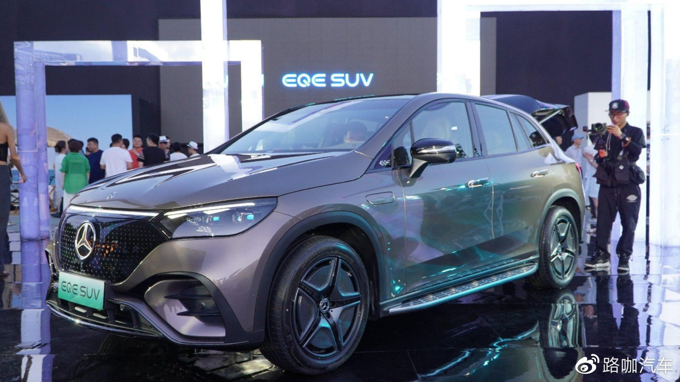 50万预算纯电SUV 奔驰EQE SUV低配值得买