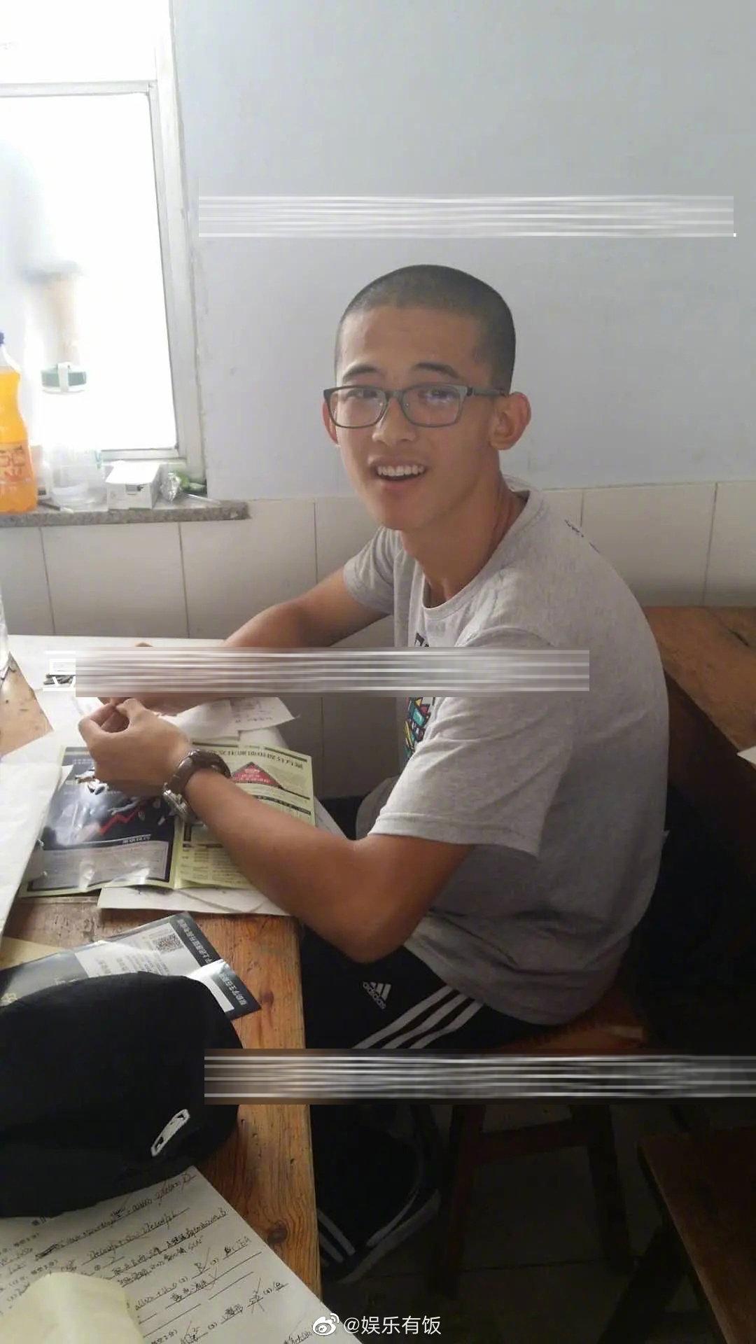 青春有你3热门选手常华森高中旧照曝光