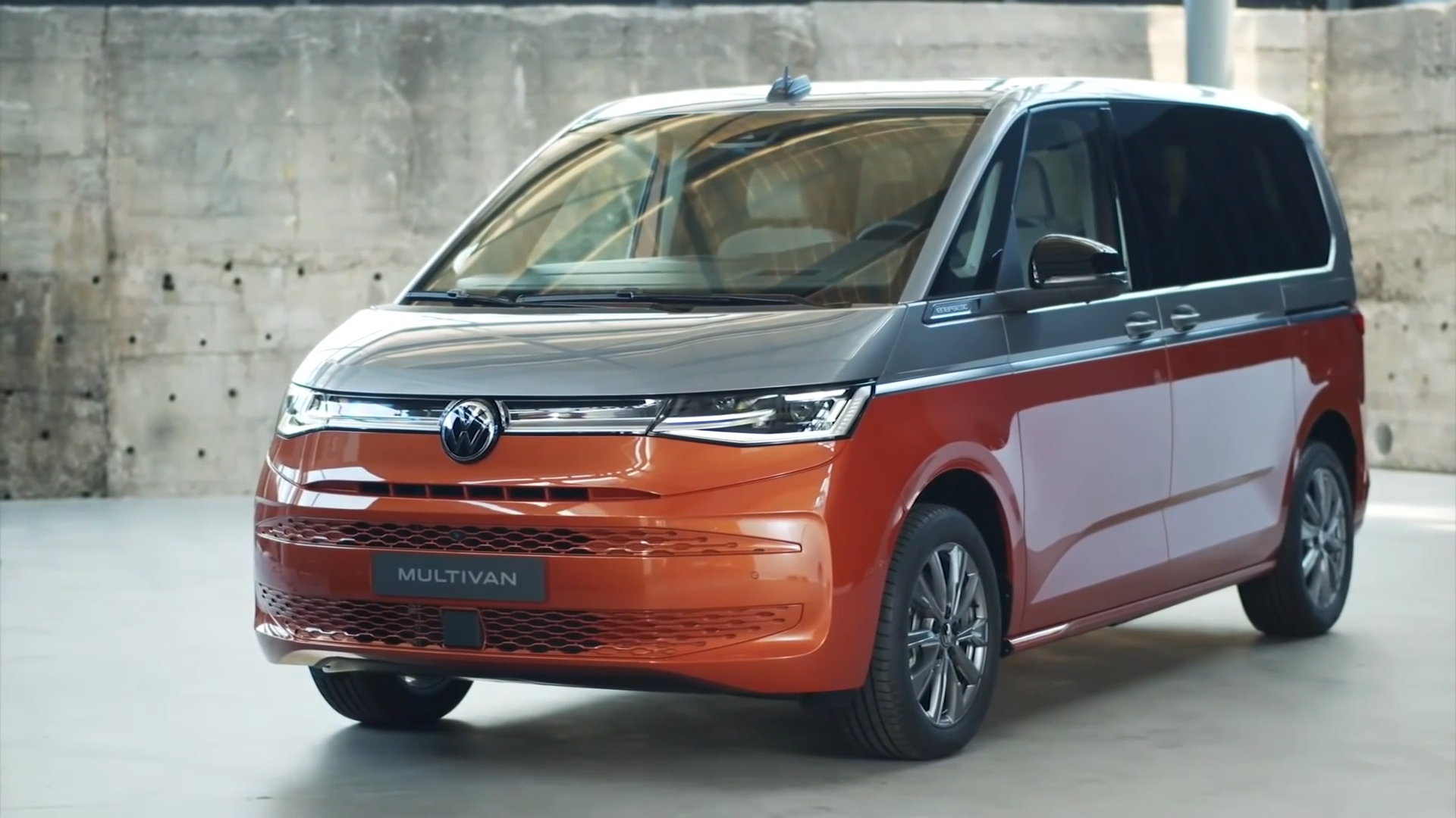 全新2022年大众multivan t7插混mpv