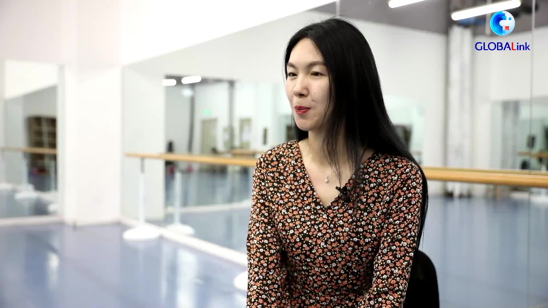 全球连线盲人模特王蕾蕾我想成为光点亮他们的梦