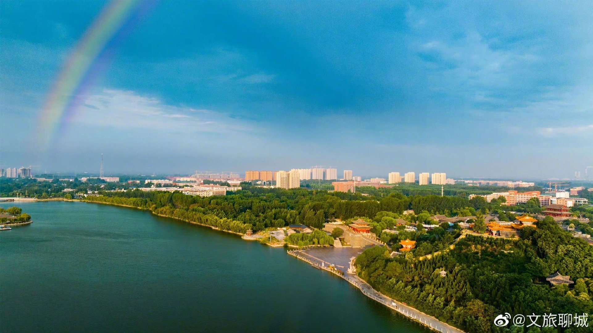 聊城是一座历史悠久的文化古城,也是一座秀美的北方水城……_高清图集