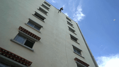 你永远可以相信“她”休闲区蓝鸢梦想 - Www.slyday.coM