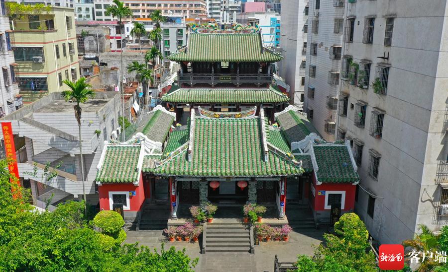 历经300余年风霜的古城墙,是唐宋以后府城作为琼州府所在地的历史记证