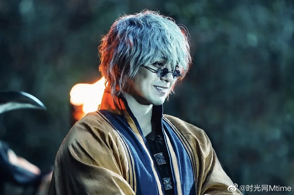 新晋“漫改小王子”新田真剑佑 主演漫改真人影视: 《海贼王》__财经头条
