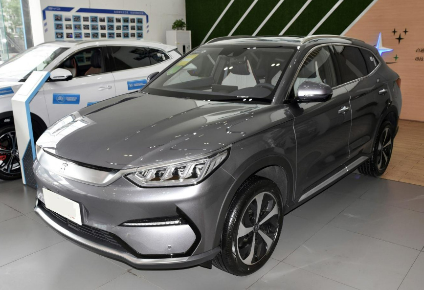 比亚迪宋PLUS EV对比广汽埃安V Plus