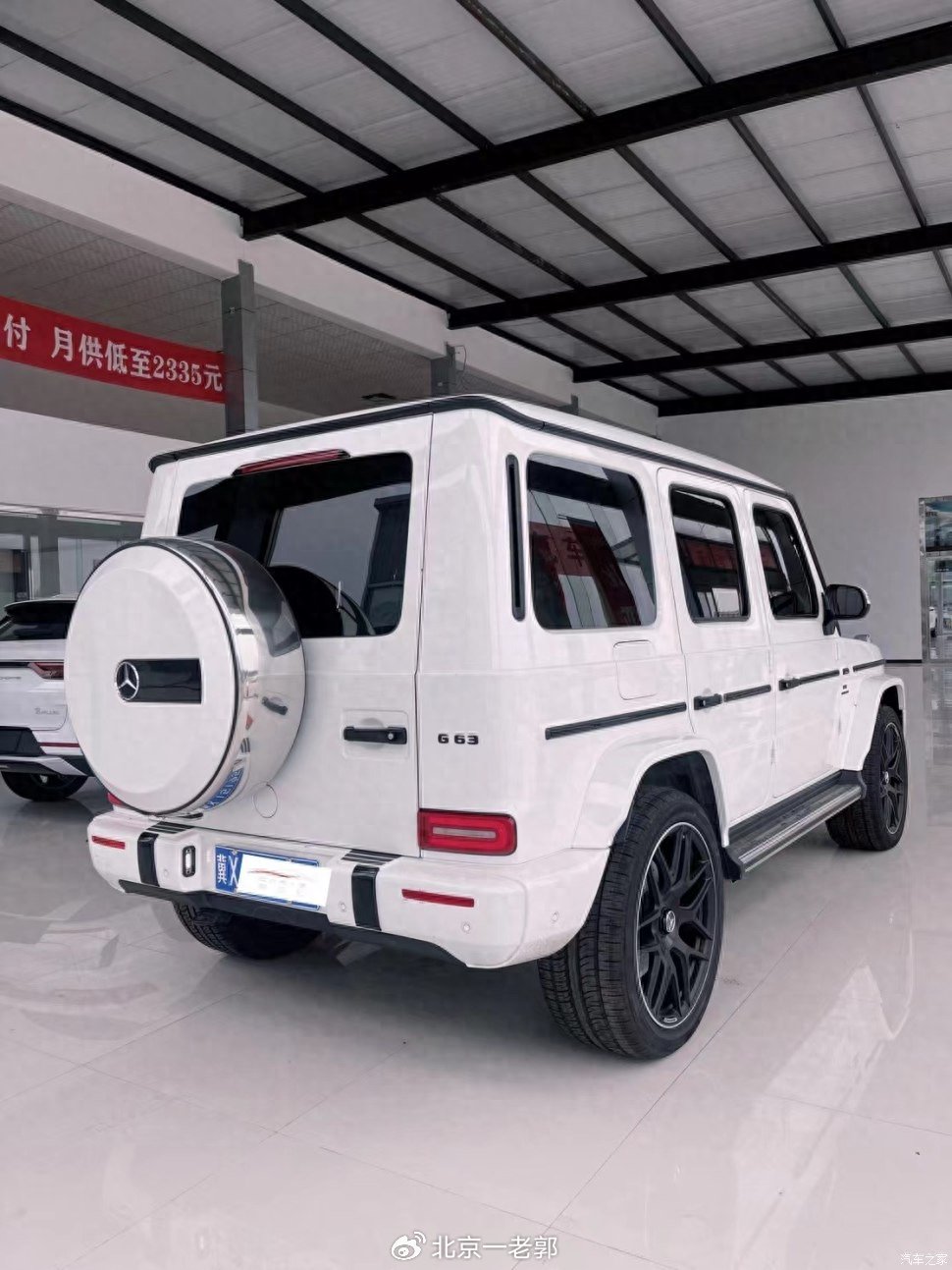 大g升级改装雄安站:白色g500升级中规g63作业分享-新浪汽车