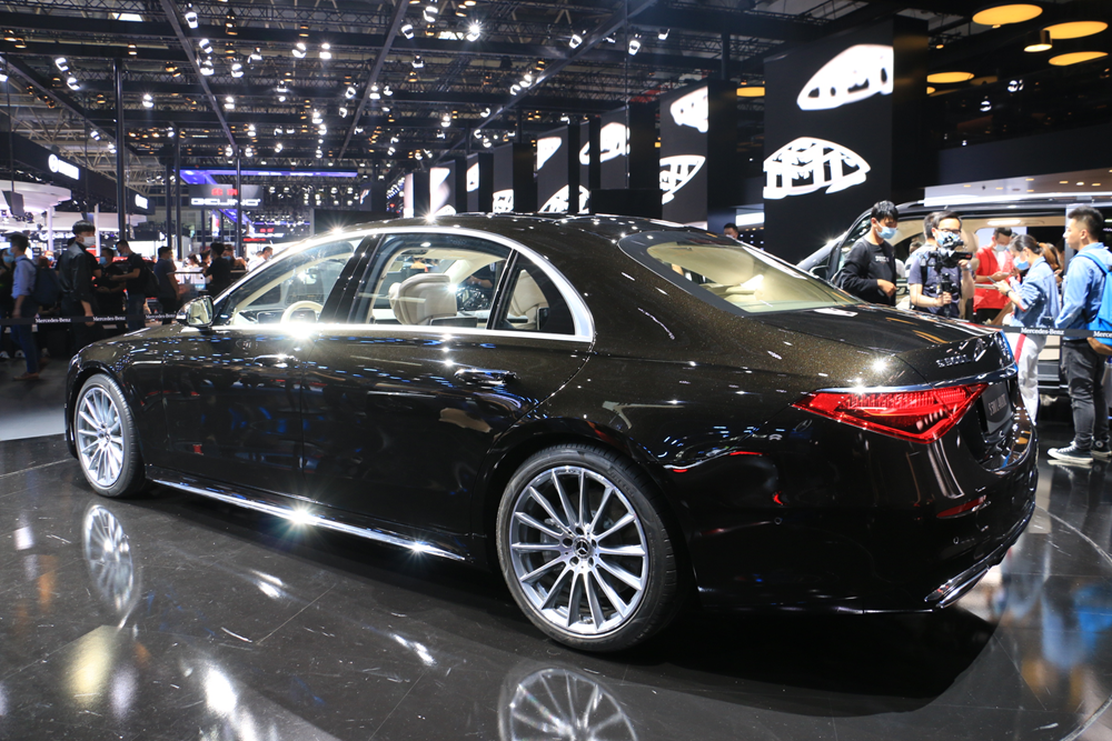 王者归来 全新一代梅赛德斯奔驰s级亮相北京车展
