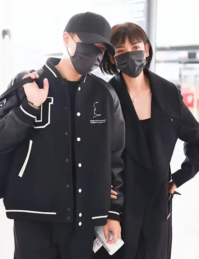 既然E=mc?：那么一个粉笔头，就能烧开够人类喝百...