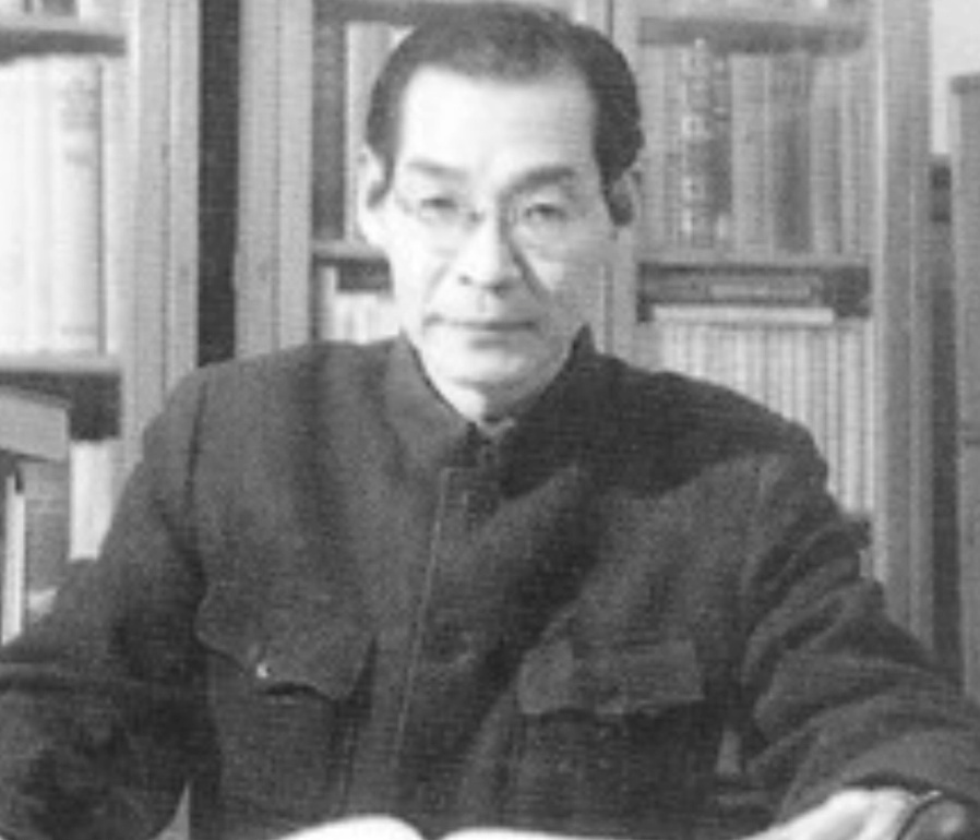 张译上热搜,捂嘴沈腾的表情包和撒娇属性被扒出!网友:演喜剧吧休闲区蓝鸢梦想 - Www.slyday.coM 张译上热搜,捂嘴沈腾的表情包和撒娇属性被扒出!网友:演喜剧吧休闲区蓝鸢梦想 - Www.slyday.coM