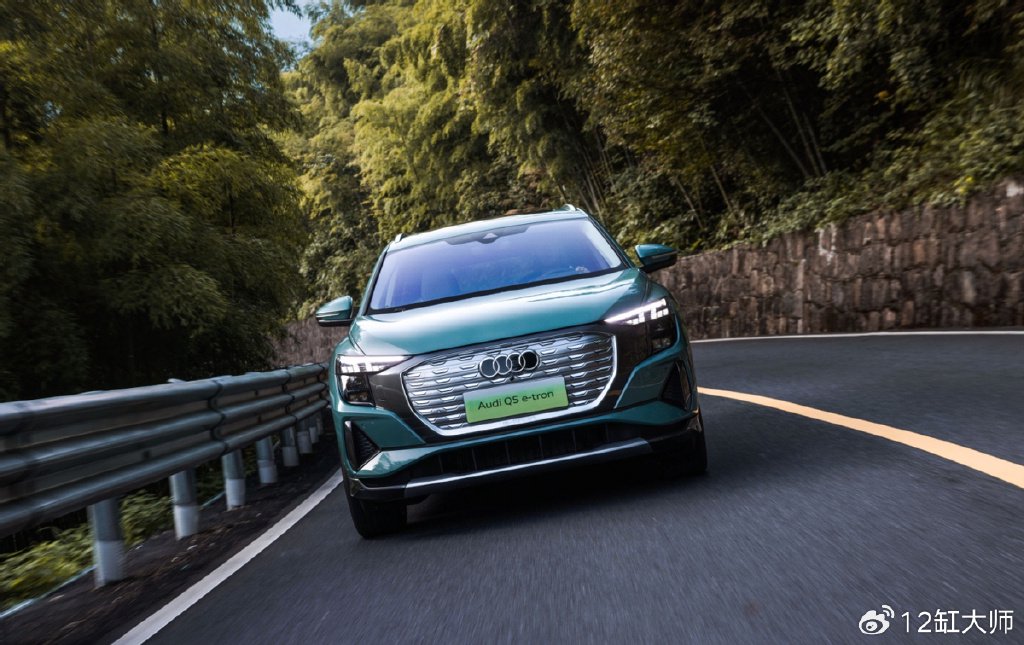 奥迪最大纯电suv上汽奥迪进取大使杨颖携手q5etron探索未知风景