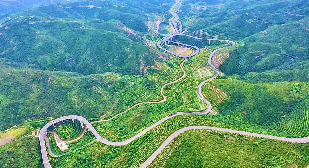 「发现山西」太原最美公路:东西山旅游公路