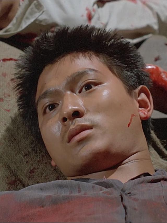 1982年,电影《投奔怒海》本想找周润发来演,但被周润发以角色不合适的