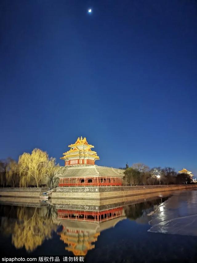 快看！“红月”现身北京！本世纪最长的一场月偏食，千万别错过！休闲区蓝鸢梦想 - Www.slyday.coM