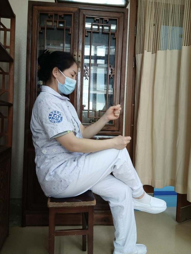 前有刘畊宏，现有“叶问蹲”，你适合这样“蹲”吗？杭州医生的建议来了休闲区蓝鸢梦想 - Www.slyday.coM