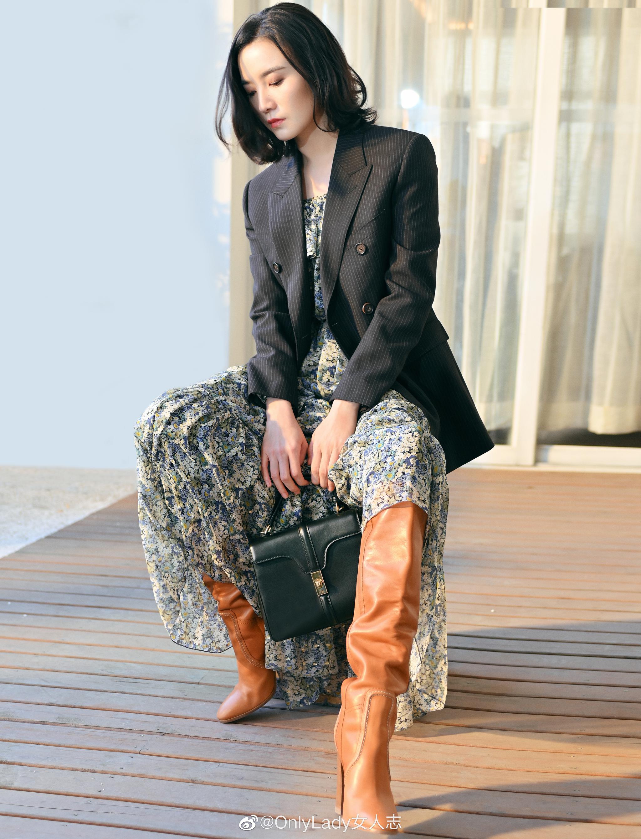 宋佳 身背celine by hedi slimane小号16 bag