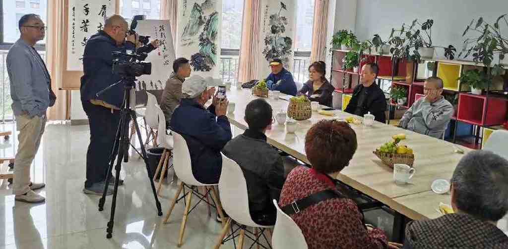 创造和传承都是人在做的事休闲区蓝鸢梦想 - Www.slyday.coM