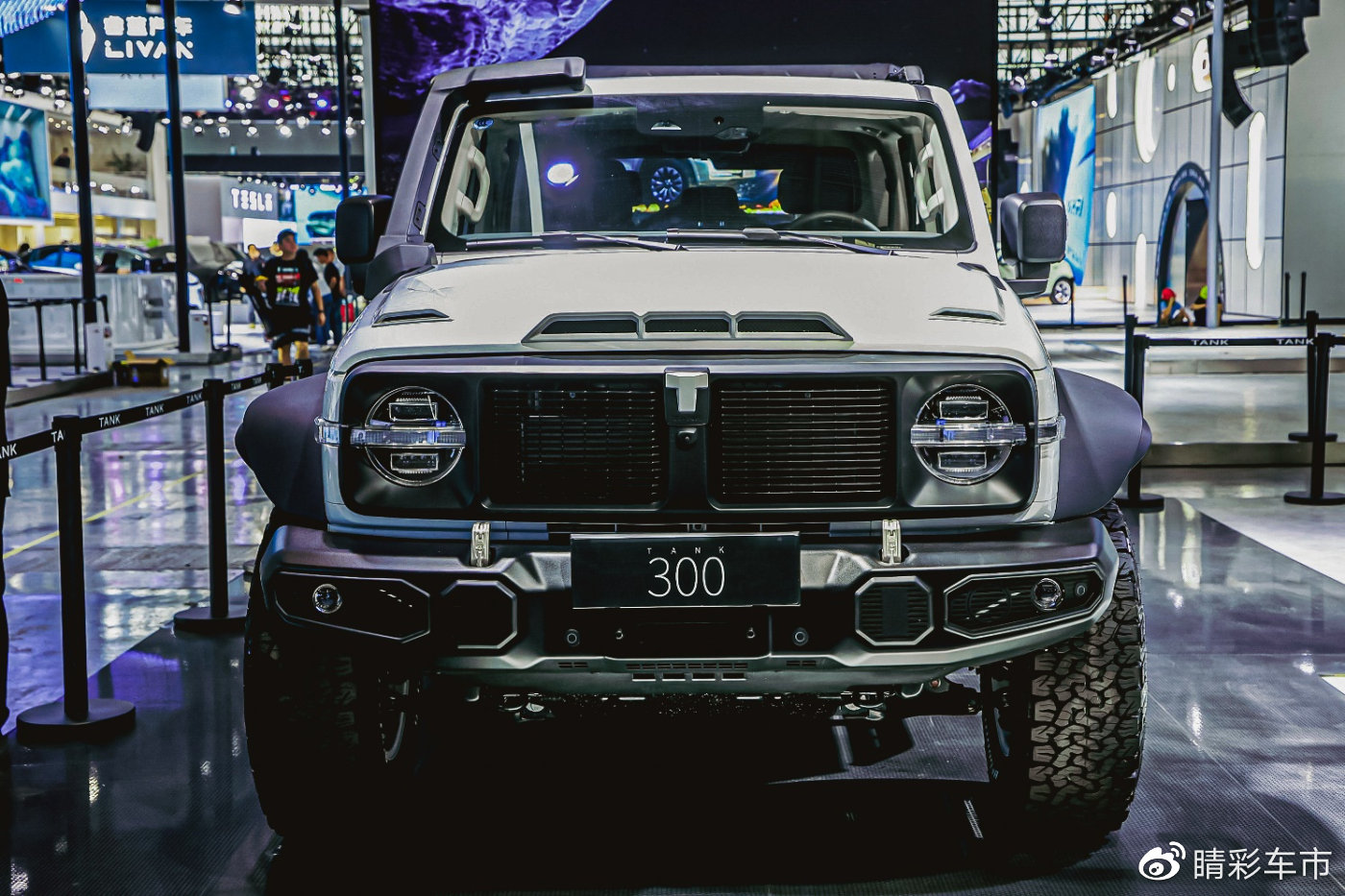 坦克500 hi4-t亮相重庆车展 坦克品牌创领越野新能源时代-新浪汽车
