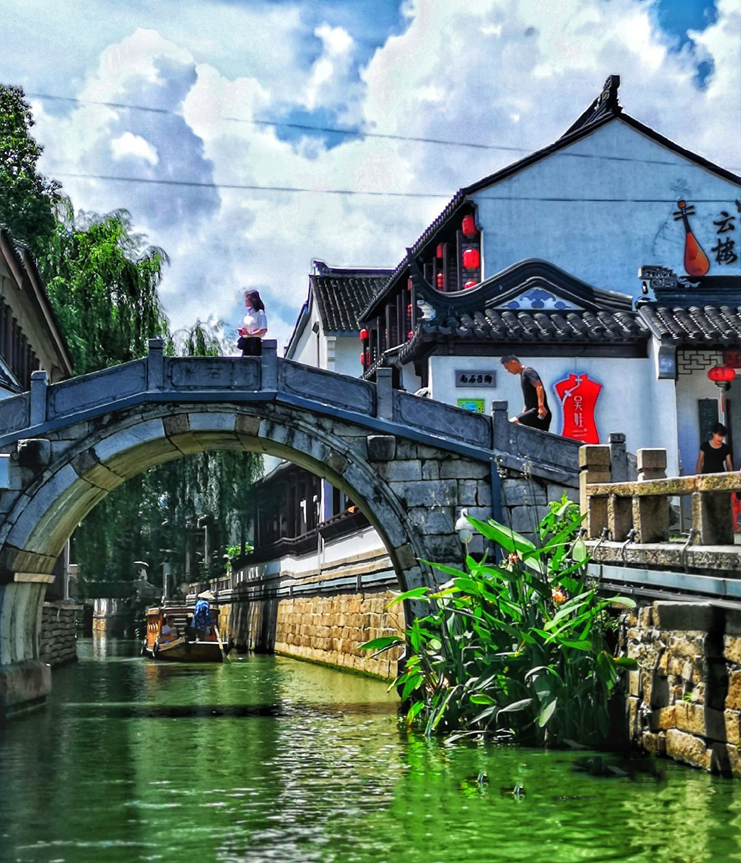 苏州平江路,幽深古巷,小桥流水人家.