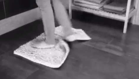 地垫该放在大门外还是大门里？原来你做错了这么多年休闲区蓝鸢梦想 - Www.slyday.coM