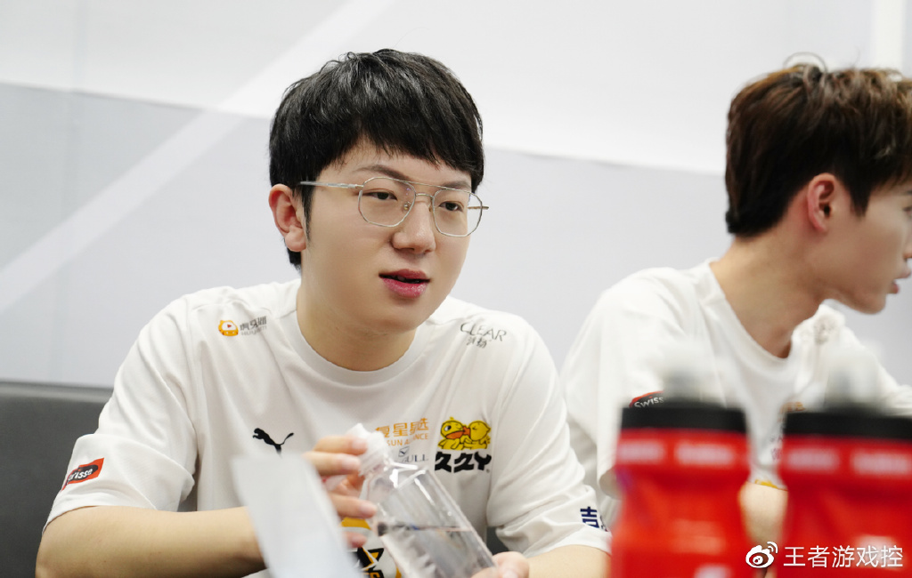 狼队对战E星将迎来六连跪？妖刀不敢对SK放狠话，小胖是新的转机休闲区蓝鸢梦想 - Www.slyday.coM