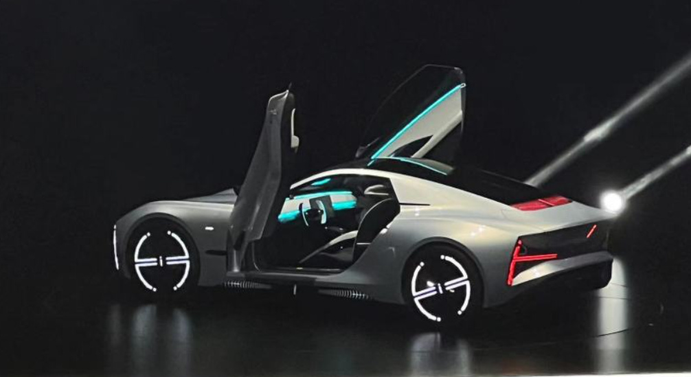 未来感十足奇瑞新能源icargt概念车纯电双门轿跑