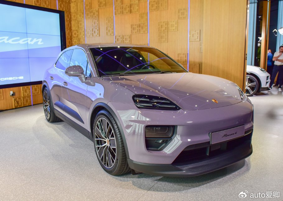 保时捷纯电动suv来了最快33秒破百扭矩1130nm自带尾翼