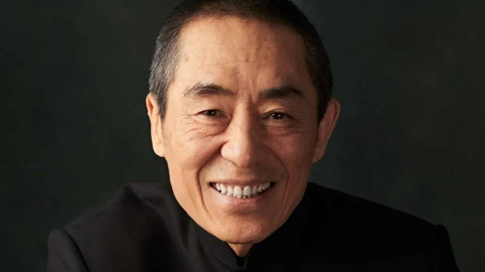 张艺谋走下“神坛”，是他迎来“票房神话”的开始|神坛|张艺谋|票房_新浪新闻