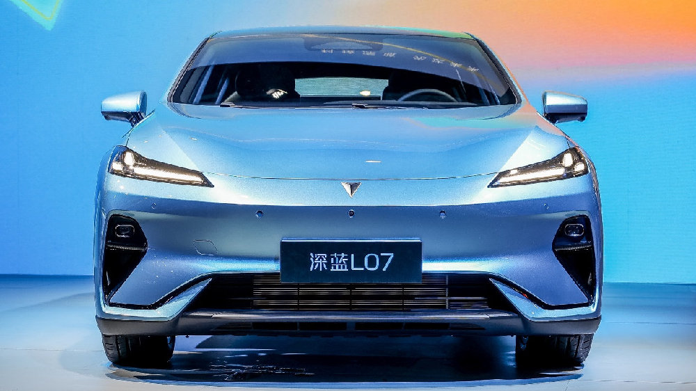 深蓝l07华为ads版