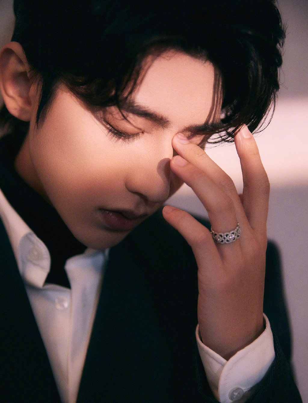 戴比尔斯全球代言人蔡徐坤(戴比尔斯为什么找蔡徐坤代言)