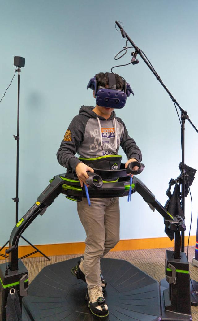 元宇宙大未来宁诺vroom实验室盛装启幕