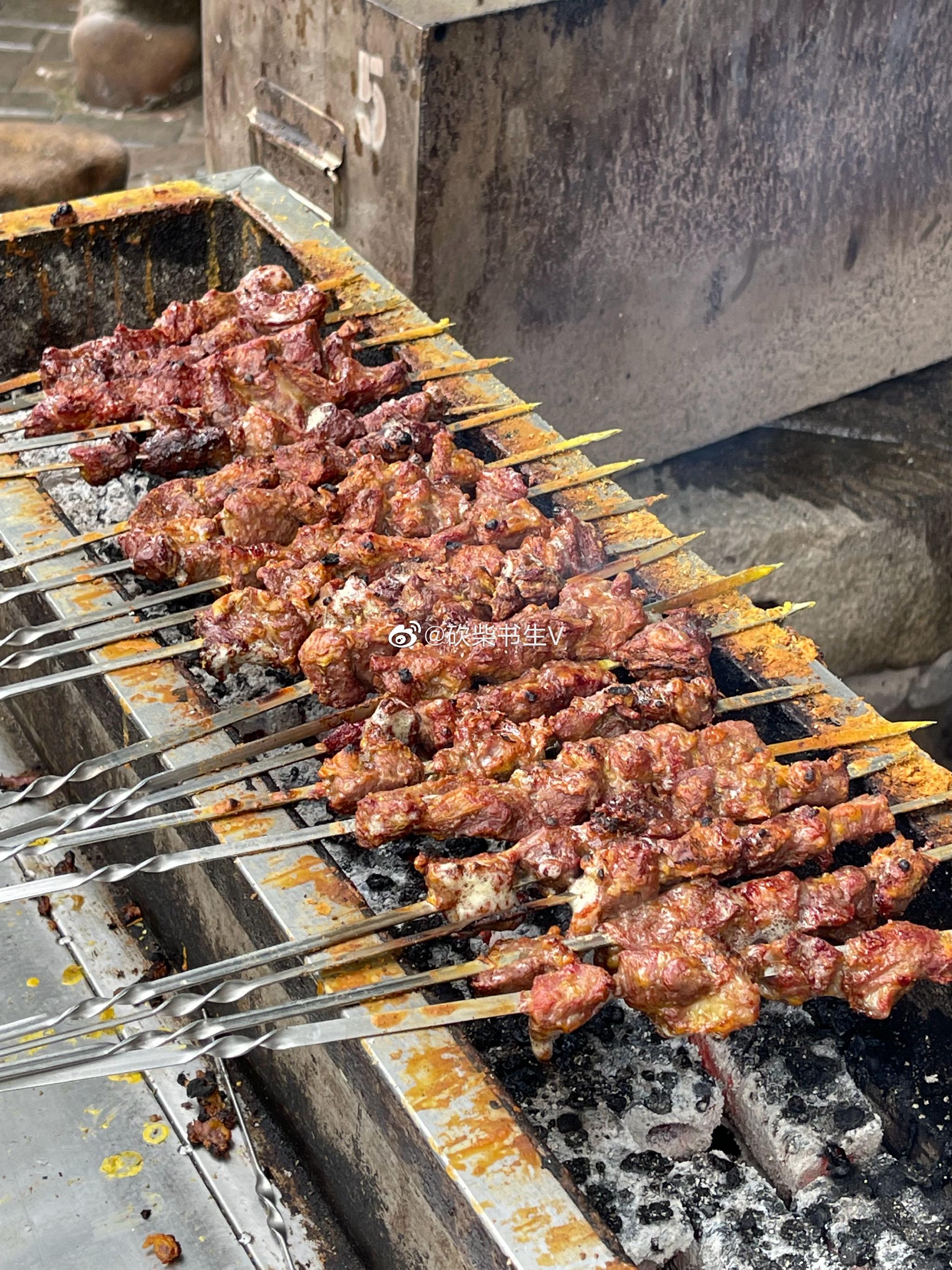 烤马肉串吃过吗?_高清图集_新浪网
