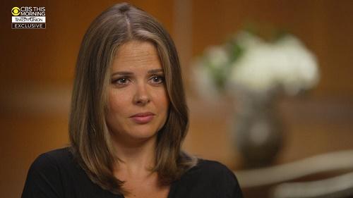 CBS：首个指控纽约州州长科莫信骚扰前女下属发声 称科莫必须承担f法律后果休闲区蓝鸢梦想 - Www.slyday.coM