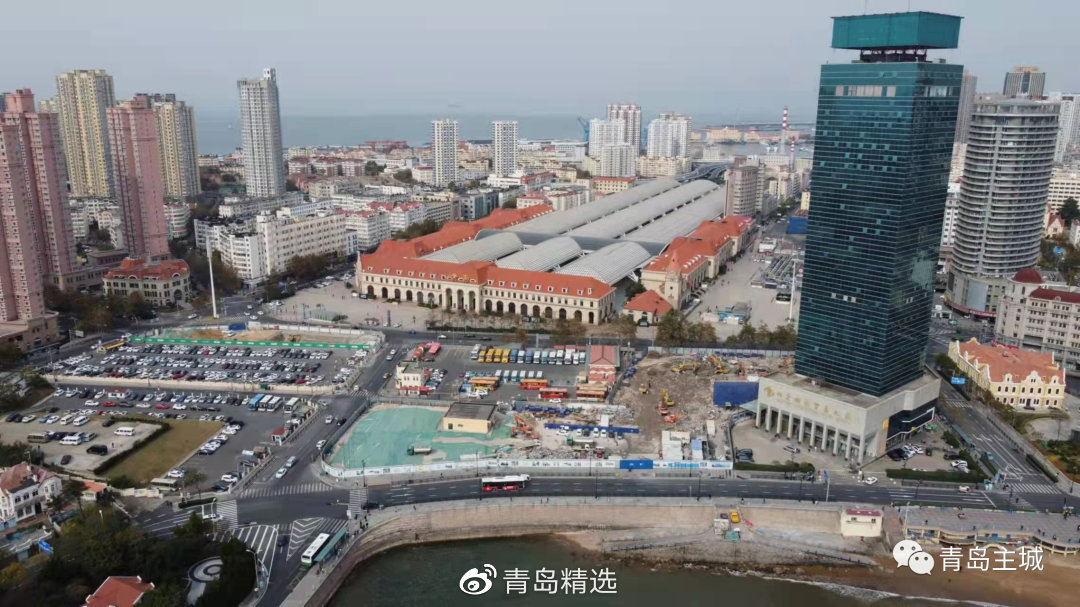 第三座拆完青岛火车站出站即观海