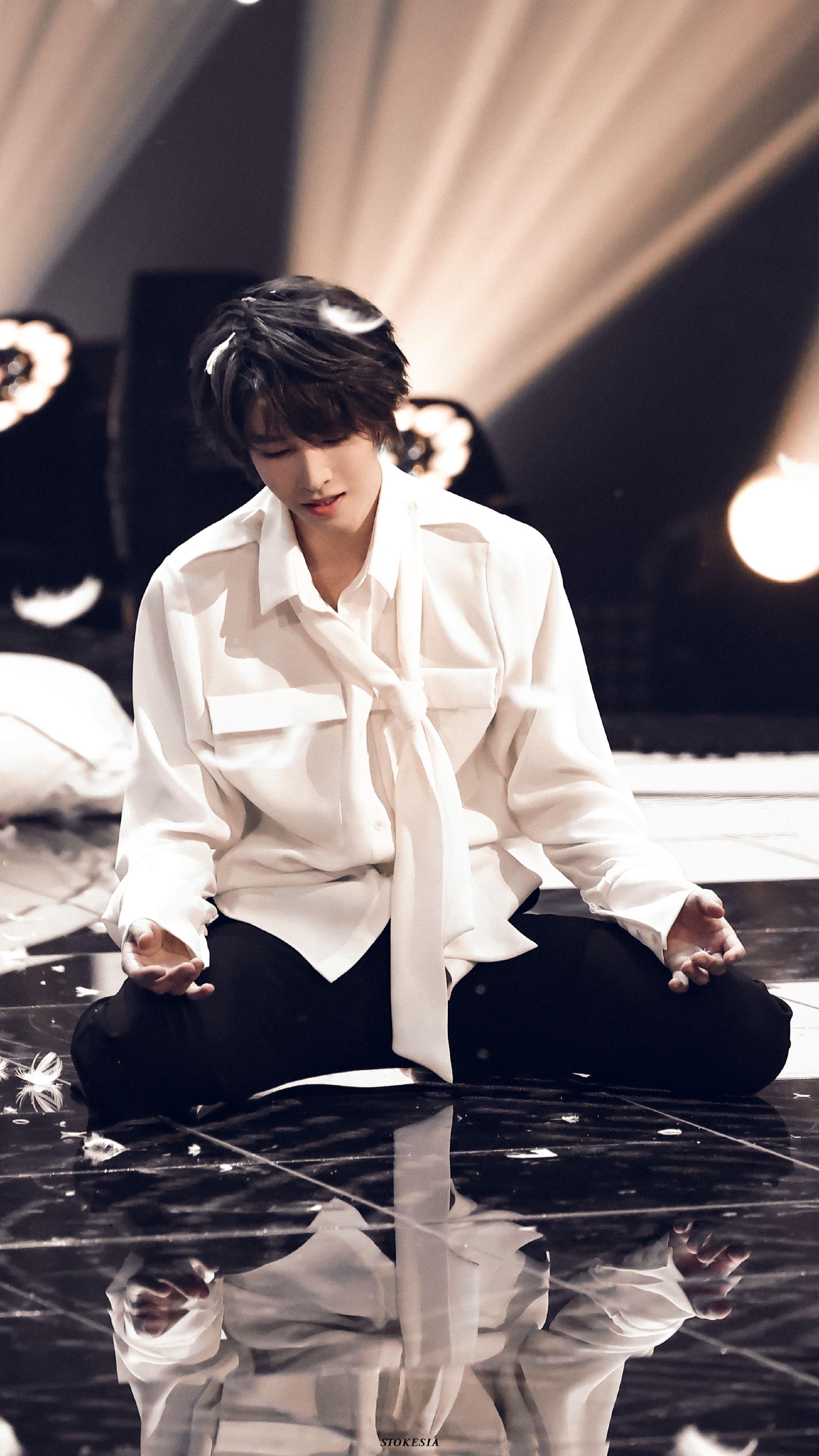 刘宇丨蒙面舞王公子半遮面