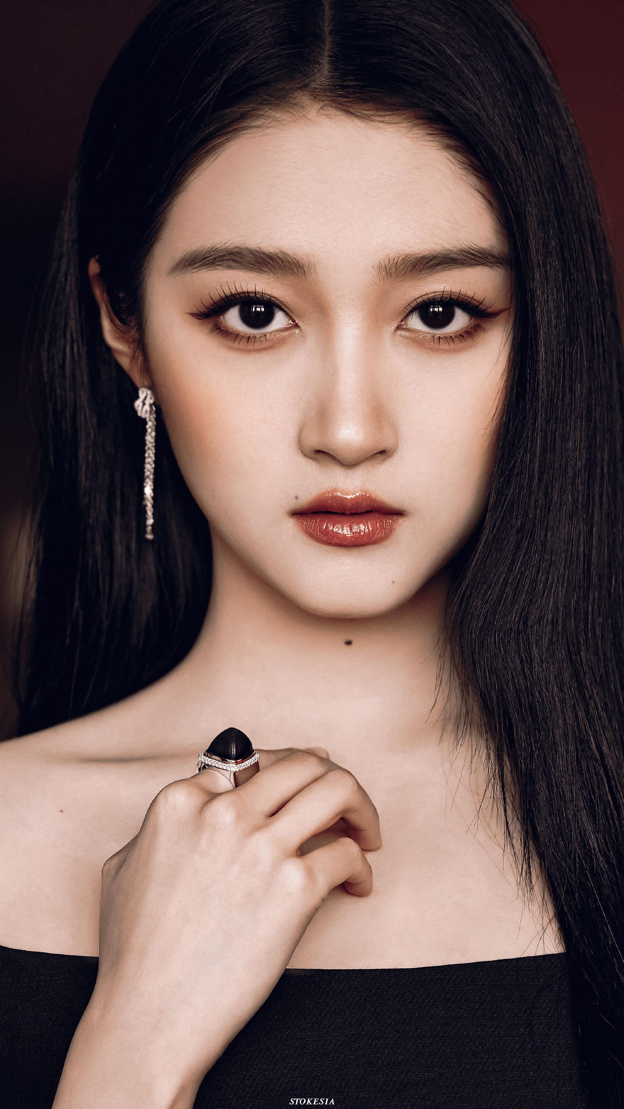 关晓彤丨黑色玫瑰