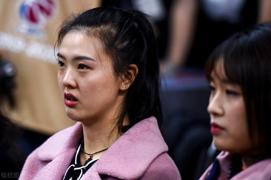 张常宁何时重返中国女排?新婚丈夫采访给出答案