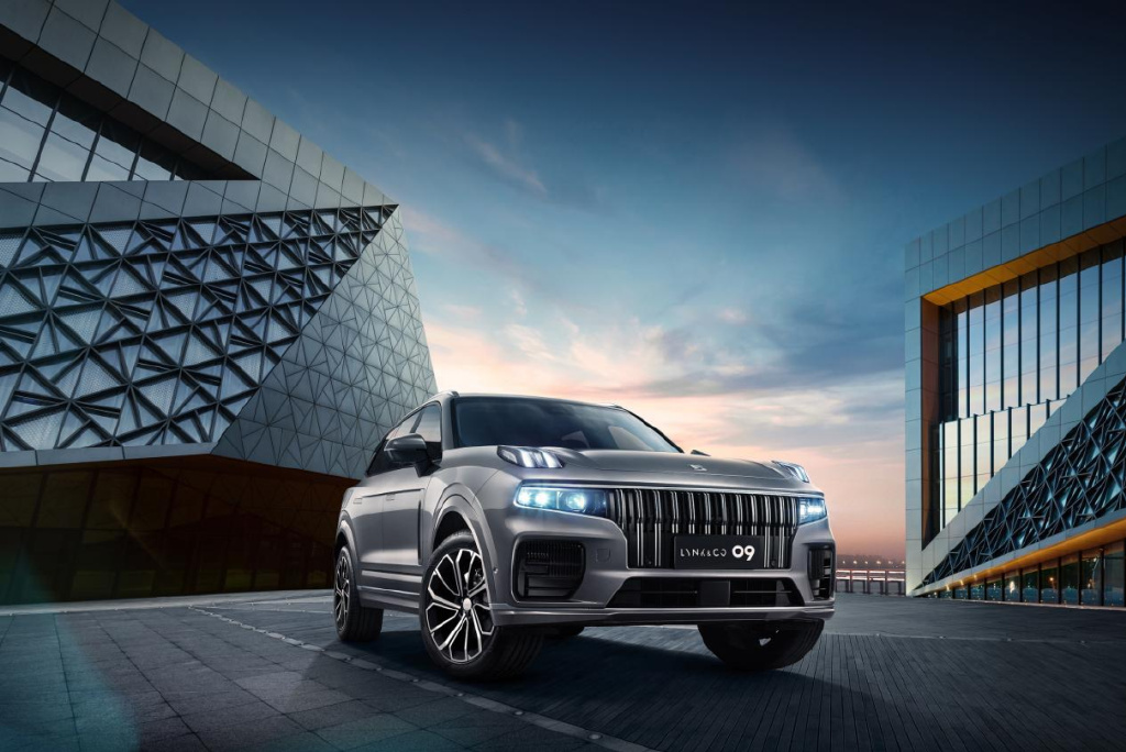 领克09叫板汉兰达的底气在哪里？