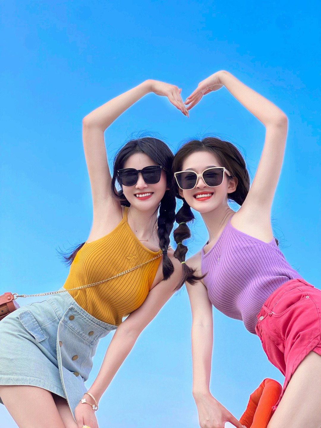 闺蜜姐妹拍照姿势
