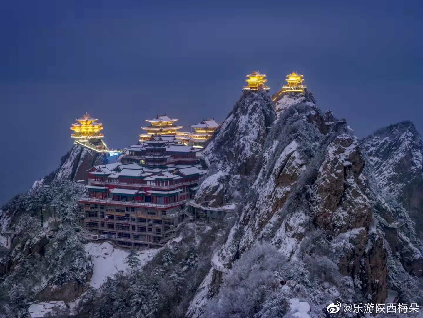 冬雪老君山,气韵清新脱俗__财经头条