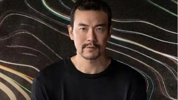 星光大赏,廖凡凭借在电视剧领域的卓越表现,荣获年度实力电视剧演员|廖凡|星光|演技_新浪新闻