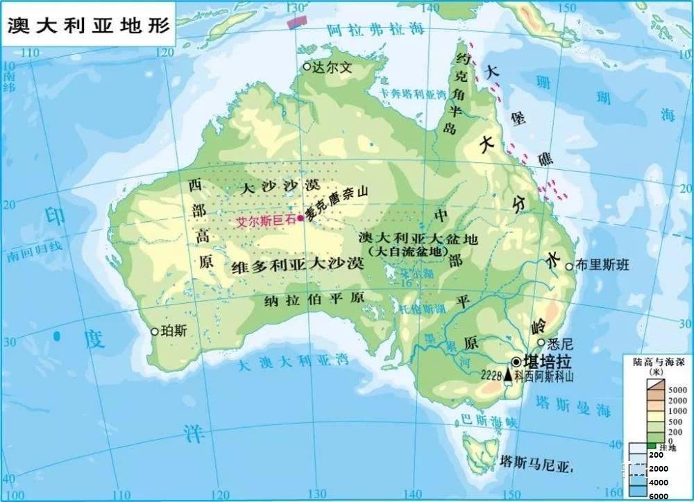 澳大利亚地形图由于澳大利亚国土面积巨大,人口数量很少,所以各种自然