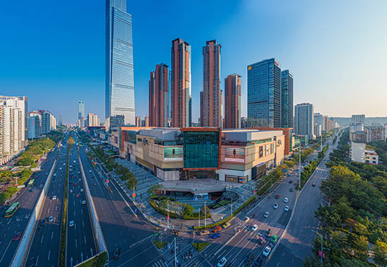 南宁万象城供图近期,广西南宁万象城举行"非凡与共 万象十年"系列主题